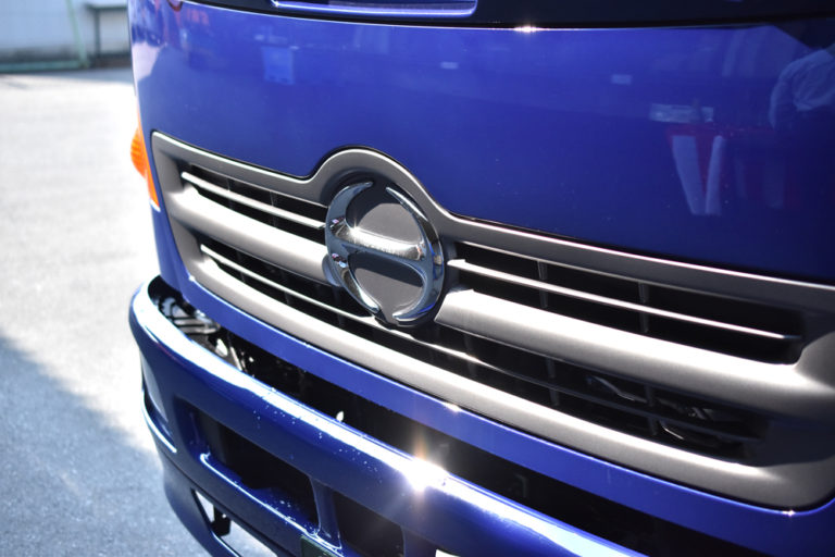 【月給35万円〜42万円】4tドライバー募集｜地場配送メイン｜社内保育園完備 大阪市西淀川区｜創業37年の安定企業